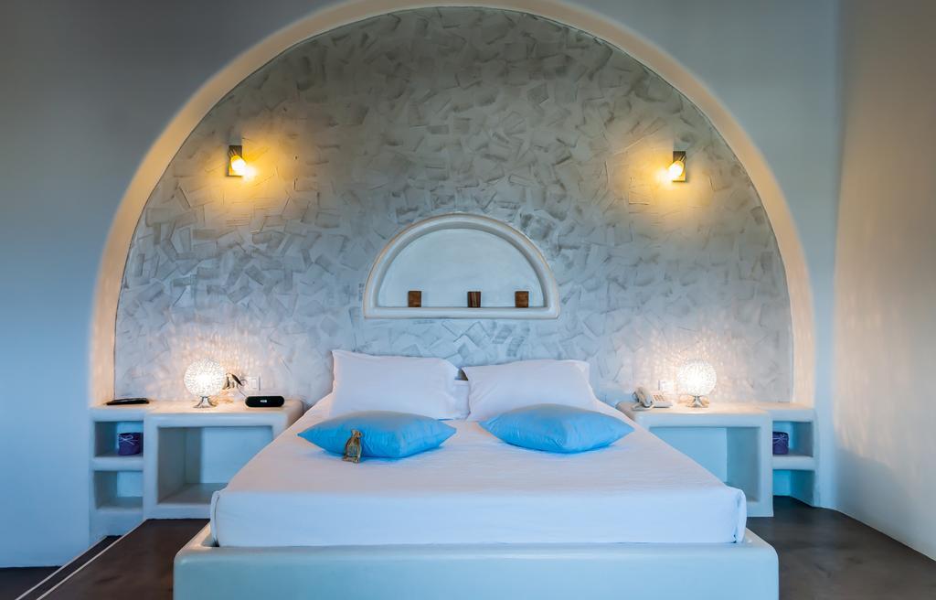 Eiriana Luxury Suites Plaka  Eksteriør billede