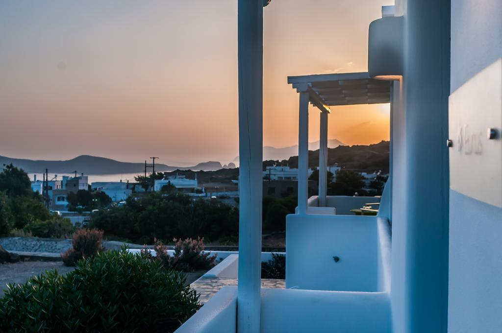 Eiriana Luxury Suites Plaka  Eksteriør billede
